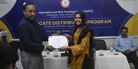 ISTC Delhi distributes Certificates